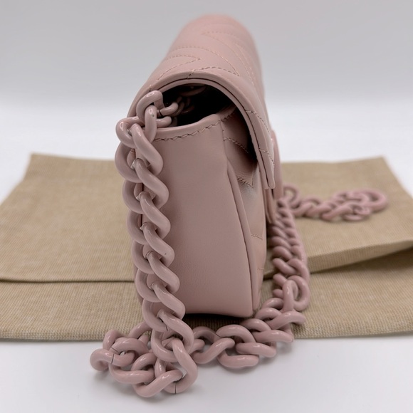 Authentic Gucci Gg Pink Marmont Resin Belt Bag - Picture 8 of 16